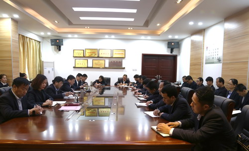 銅川分公司快速傳達集團一季度考核點評會精神