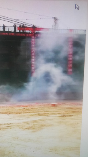 天工公司土建一部沙梁礦公寓樓順利封頂 為“五?一”勞動節獻禮