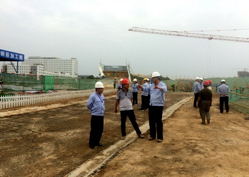 大秦置業公司積極迎接清源小區項目準業主參觀考察