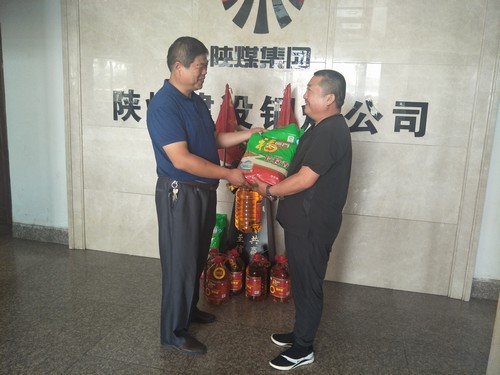 陜煤建設銅煤公司“八一”慰問 情暖退伍轉業軍人