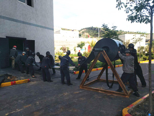 陜煤建設(shè)天工公司安裝運(yùn)營項目部高效完成合陽煤礦201皮帶更換任務(wù)