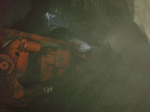 陜煤建設(shè)掘進(jìn)公司：打造“鐵軍”不停歇 節(jié)日間喜迎巷道貫通