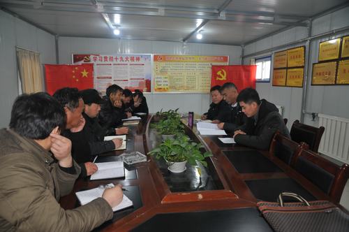 陜煤建設(shè)掘進(jìn)公司：業(yè)務(wù)知識(shí)下基層 勤練內(nèi)功促經(jīng)營(yíng)