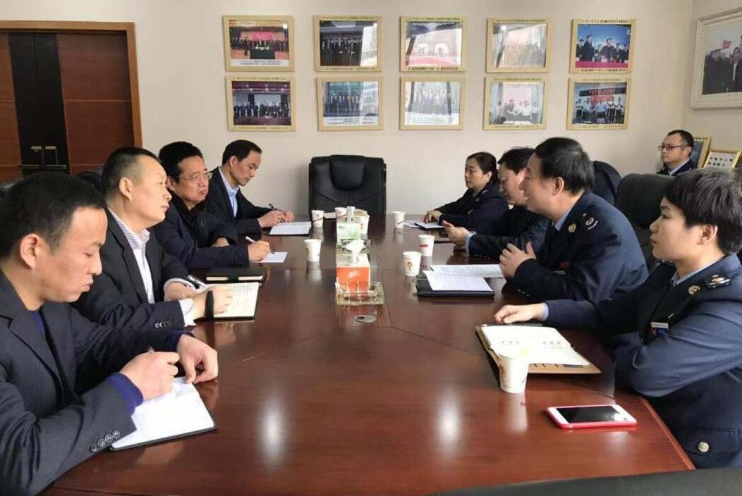 西安經開區稅務局蒞臨建設集團指導工作