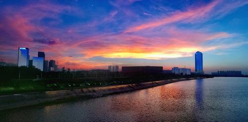 陜工網：灞河朝暮