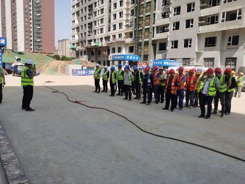 陜煤建設銅煤公司第十五項目部舉辦“迎五一、抓安全、保質量、趕進度”趣味活動