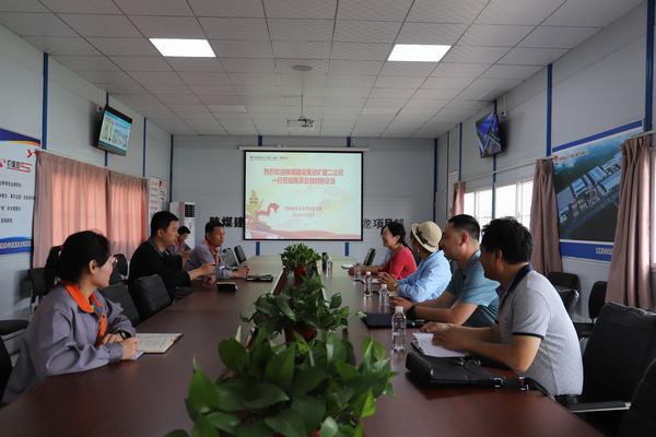 陜煤建設礦建二公司：基層工作要走出去更要拿回來！