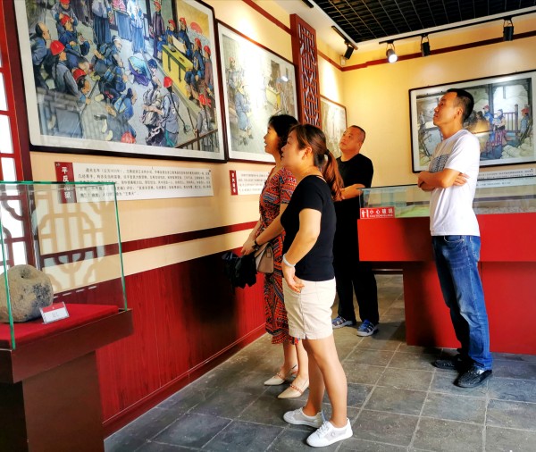 陜煤建設(shè)澄合分公司第十二項(xiàng)目部多種形式開展廉潔家風(fēng)系列活動