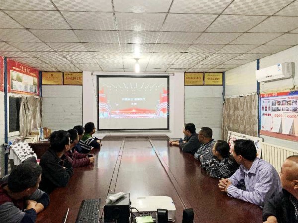 陜煤建設澄合分公司組織觀看陜煤集團2020年度“最美員工”頒獎盛況引發職工熱議