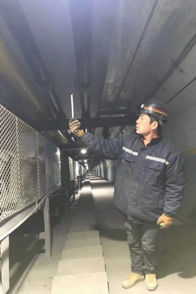 陜煤建設礦建二公司車村項目部主副井供暖系統形成