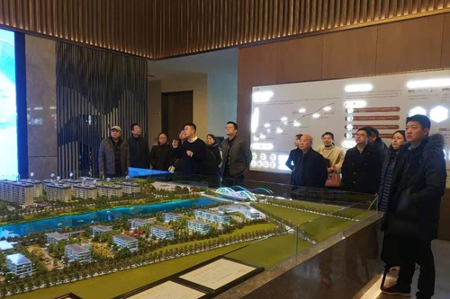 陜煤建設公司赴地建嘉信置業商洛江山臻境項目進行對標學習