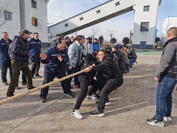 陜煤建設(shè)洗選煤運(yùn)營公司澄合山陽洗選煤運(yùn)營項(xiàng)目部“迎新春·慶元旦”拔河比賽歡樂多