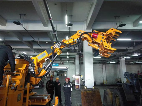 陜煤建設澄合分公司第二機電安裝隊管路抓舉車新技術培訓學習