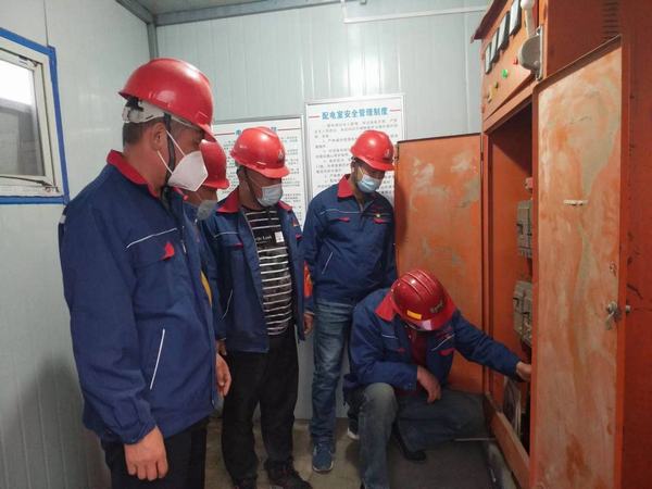 陜煤建設(shè)韓城分公司土建九項目部發(fā)揚“三牛精神”奮進新征程