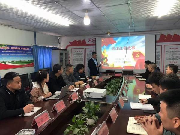 陜煤建設(shè)礦建二公司小保當(dāng)?shù)谌椖坎拷M織開展“講述紅色故事”專題宣講活動