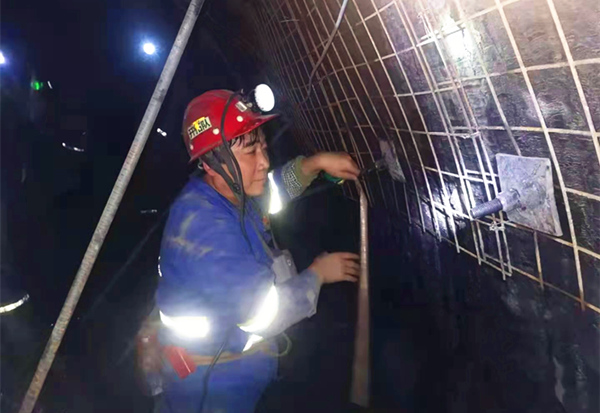 奉獻不言苦，追求無止境