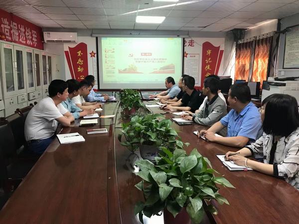 陜煤建設(shè)礦建二公司冶坪項目部：基層迎來黨課“大餐”