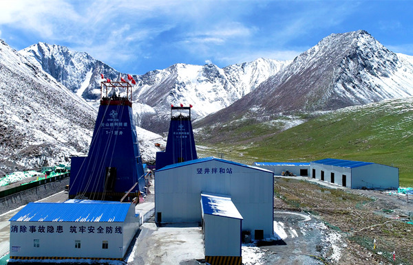 陜煤建設礦建三公司天山通風豎井工程環保工作獲業主表彰