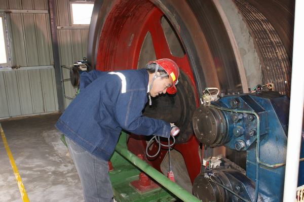 陜煤建設礦建二公司：一聲黨員一生榮光