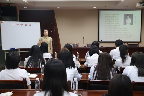陜煤建設路橋分公司關(guān)愛女職工健康從“心”開始