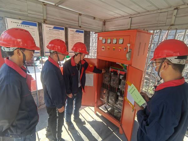 陜煤建設韓城分公司青崗員用實際行動“護航”安全生產