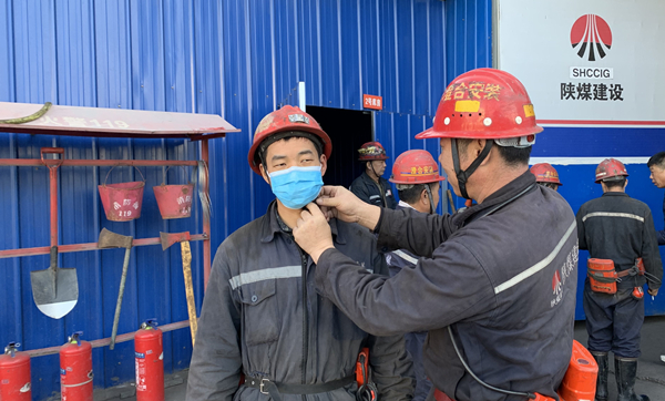 敬業奉獻的黑臉包公