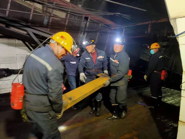 陜煤建設韓城分公司安裝四項目部“雙速驅動”曬出好成績