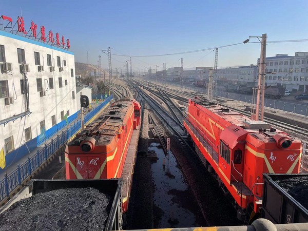 陜煤建設洗選煤運營公司檸條塔運營項目部：裝車記錄再創新高