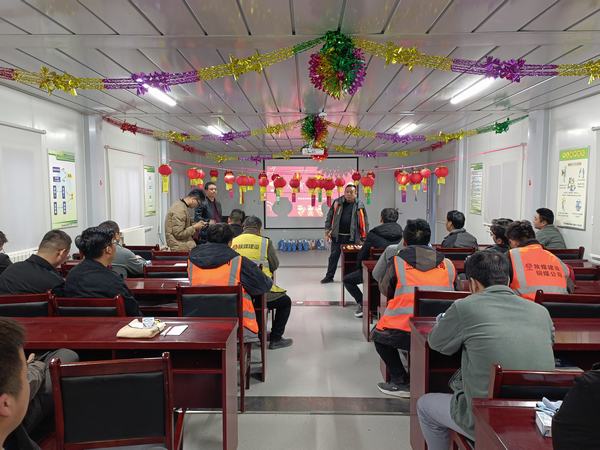 陜煤建設銅煤公司第十六項目部舉辦“團團圓圓過元宵”活動