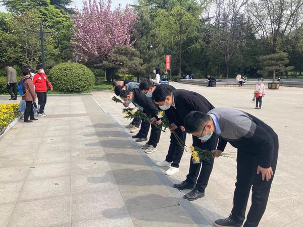 陜煤建設銅煤公司：緬懷英烈，清明節我們這樣過