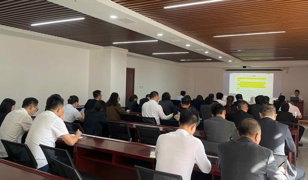 陜煤建設(shè)洗選煤運(yùn)營(yíng)公司積極開(kāi)展《信訪條例》宣傳活動(dòng)