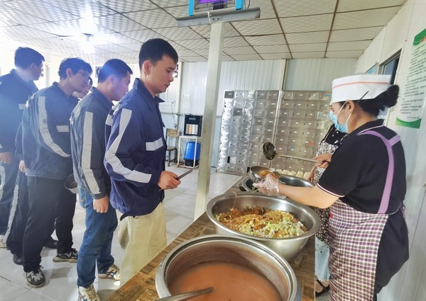 陜煤建設洗選煤運營公司紅柳林洗煤廠項目部:吃、住、行著手,把實事辦到員工心坎里