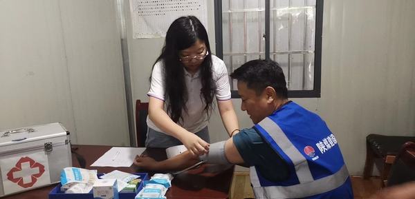 陜煤建設韓城分公司土建四項目部:愛心小藥箱暖到人心里