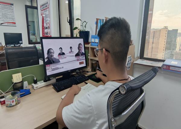 陜煤建設西北分公司開展“筑牢拒腐防變防線，敲響廉潔自律警鐘”廉政警示教育活動