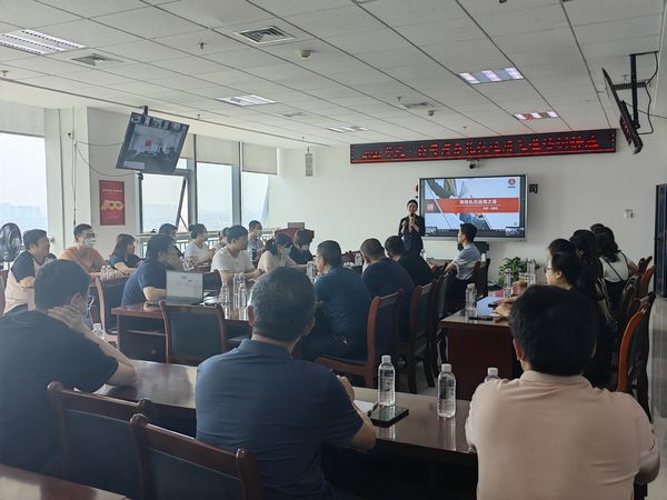 陜煤建設天工公司開展樹禮儀形象 展企業(yè)風采商務禮儀培訓