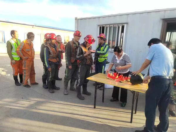 陜煤建設機電安裝公司：“花式”助平安，巾幗在行動