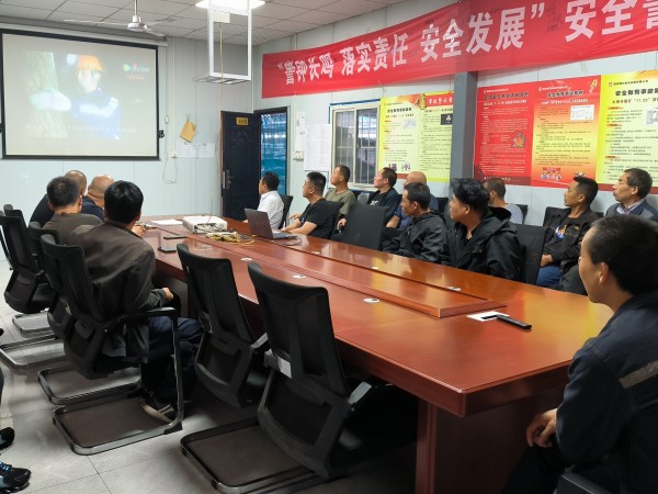 陜煤建設機電安裝公司建莊項目部以培訓提升職工安全應急技能