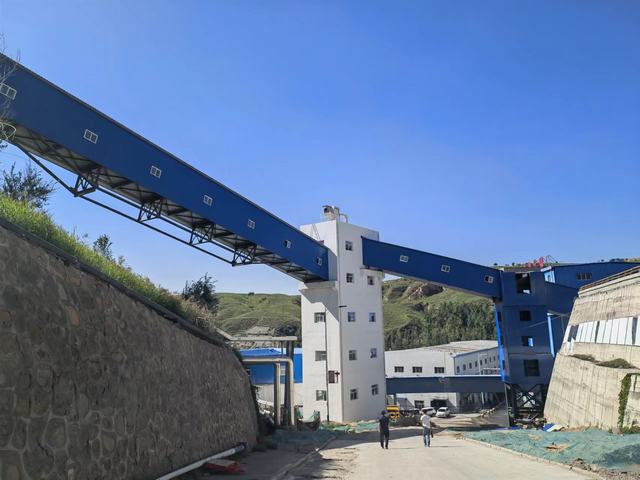 陜煤建設韓城分公司承建的涌鑫礦業安山礦煤矸石充填綜合治理項目順利通過竣工驗收