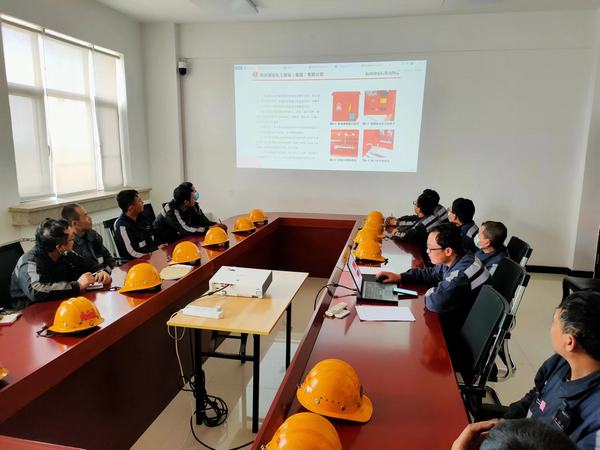 陜煤建設洗選煤運營公司神渭首端運營項目部：“科技創新”賦能 發展“高速引擎”