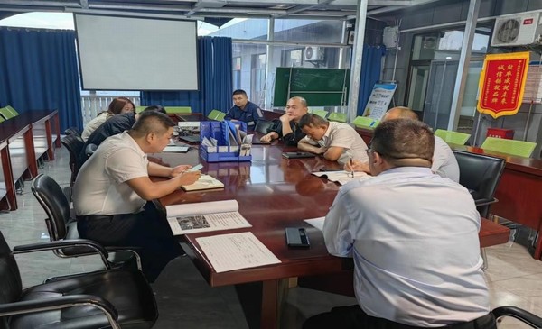 陜煤建設洗選煤運營公司第二項目部:開展基層班組調研活動為員工解憂