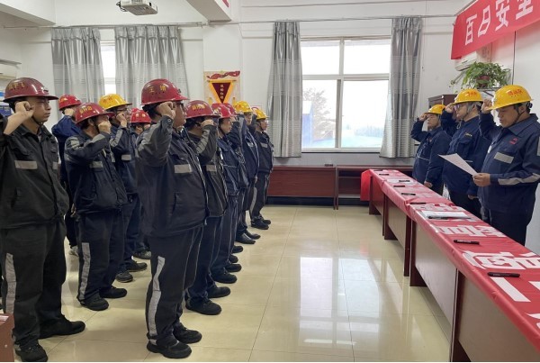 陜煤建設(shè)洗選煤運(yùn)營公司澄合山陽運(yùn)營項(xiàng)目部：黨員身邊無事故，遵章守紀(jì)立新標(biāo)