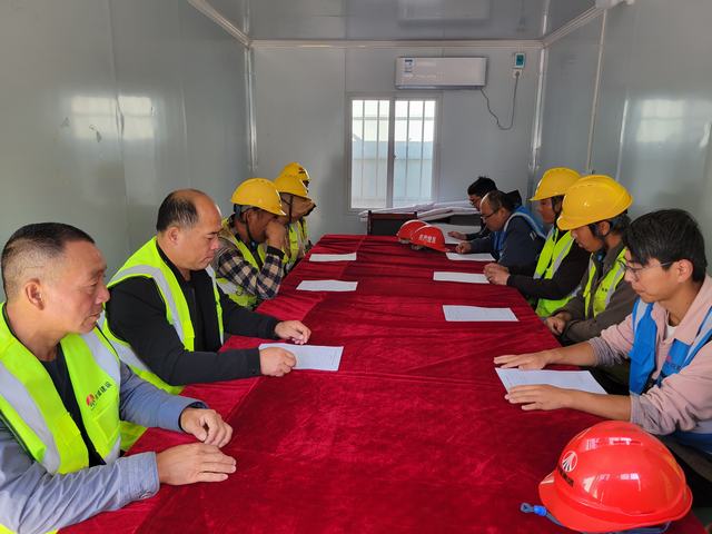 陜煤建設韓城分公司土建十三項目部：筑牢安全發展理念 堅守安全生產防線