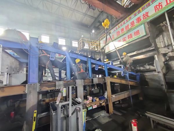 陜煤建設天工公司安裝一部：鏖戰48小時順利完成大佛寺煤礦動篩車間輸送機皮帶更換、新設備安裝任務