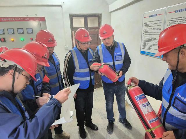 陜煤建設韓城分公司土建四項目部：細水長流繪藍圖 厚積薄發成佳績