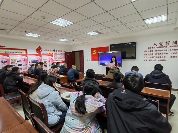 陜煤建設(shè)煤礦運營服務(wù)分公司：統(tǒng)一思想  部署全局  把黨建優(yōu)勢轉(zhuǎn)化為企業(yè)發(fā)展優(yōu)勢