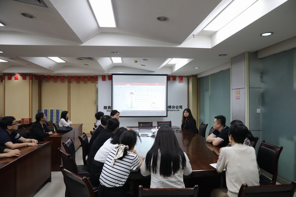 陜煤建設路橋分公司組織開展《職業(yè)病防治法》宣傳周活動