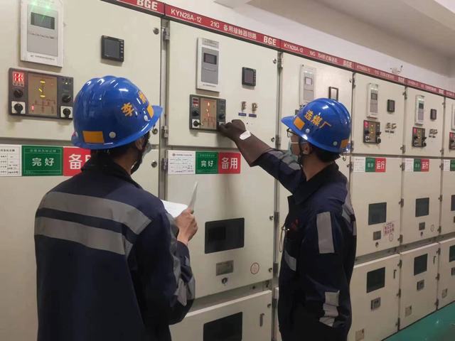 	陜煤建設洗選煤運營公司紅柳林洗煤廠項目部： 堅守“五一”立足崗位 詮釋勞動之美