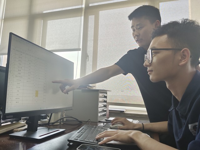 陜煤建設(shè)洗選煤運(yùn)營公司神渭蒲城運(yùn)營項(xiàng)目部：當(dāng)“師帶徒”遇上“教師節(jié)”  師父，我想對您說