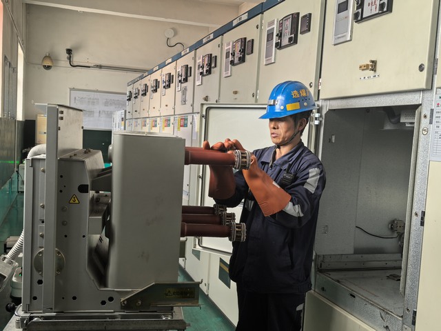 陜煤建設(shè)洗選煤運(yùn)營(yíng)公司：在崗位上閃爍的“繁星”