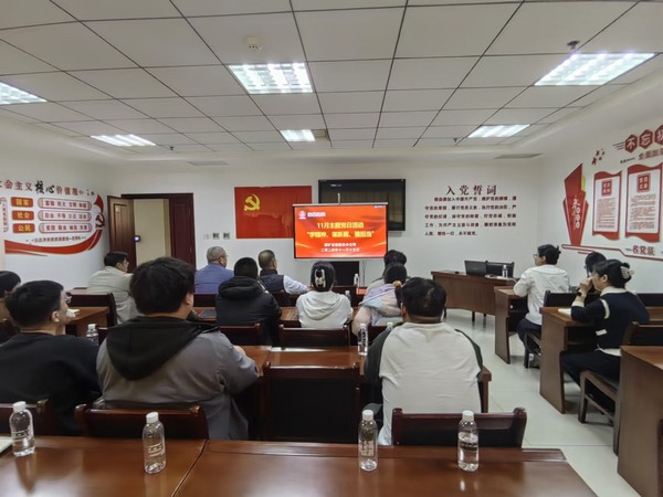 陜煤建設煤礦運營服務分公司：組織開展“學精神、謀新篇、強擔當”主題黨日活動